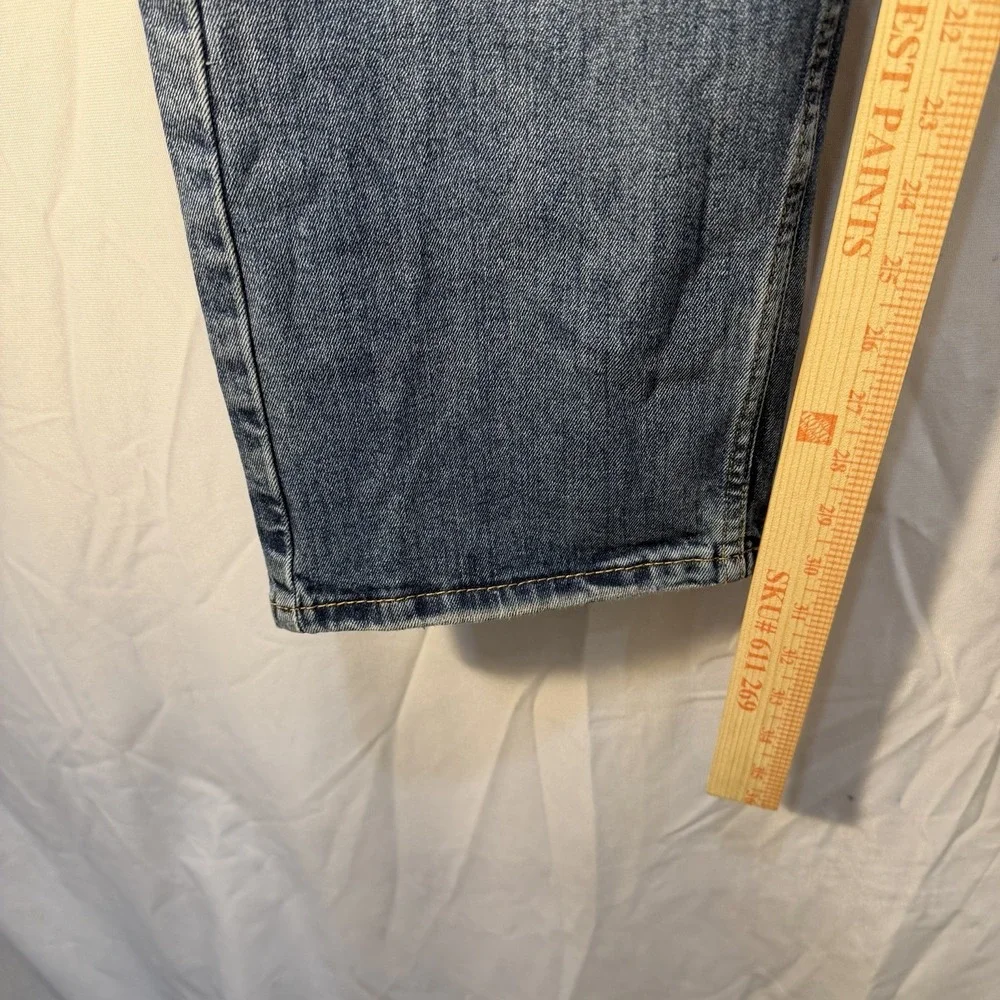 Levi's 505 Men's Medium Wash Blue Jeans‎ Size 38x30  Pants